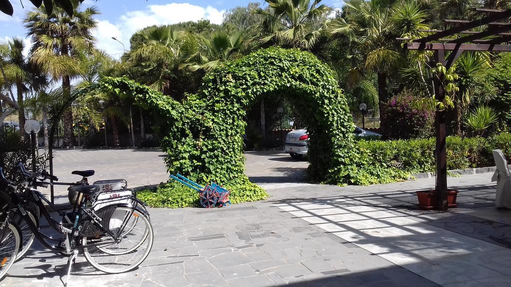 Villa Conti Giardini Naxos Exterior foto